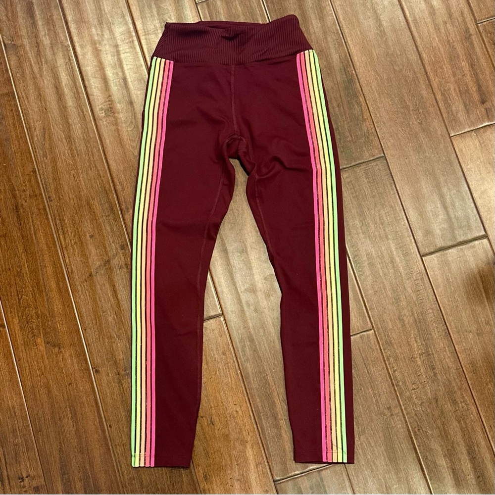 Pink Victoria Secret Ultimate Sport Ruby Neon Rainbow Trim 7/8 Leggings - Picture 2 of 6